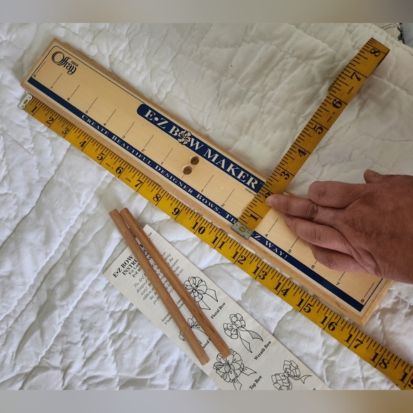 BOW MAKER E-Z Lion Ribbon Co INC - Picture 9 of 9